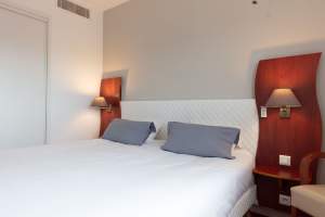 Hôtel 3 étoiles Haute-Loire · Hôtel Artemis Brioude